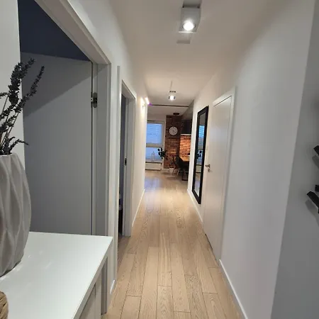 Apatramet Krolowej Jadwigi 12a * Giżycko